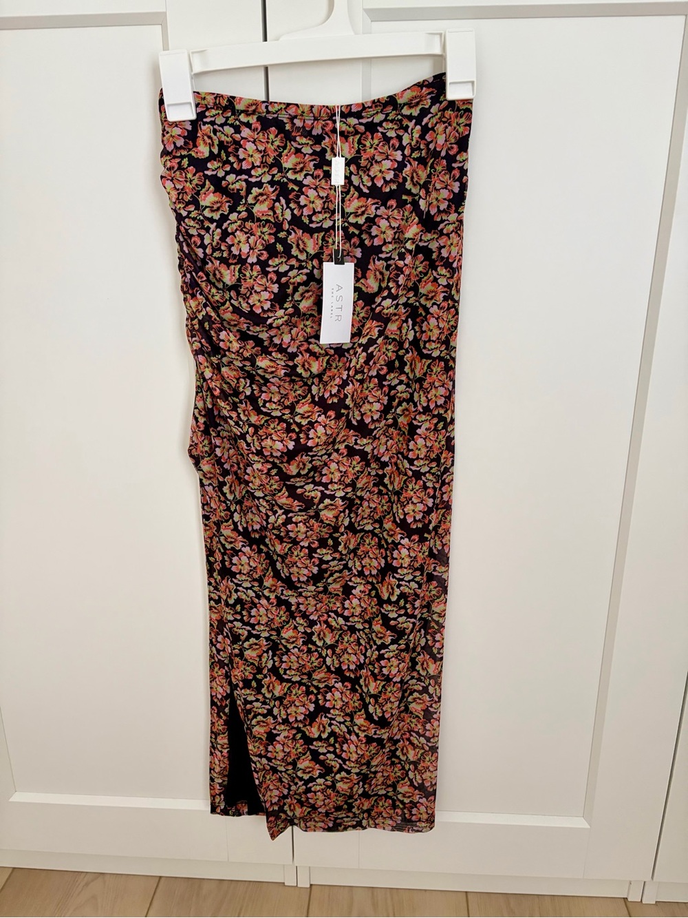 Astr the Label Floral Midi Skirt